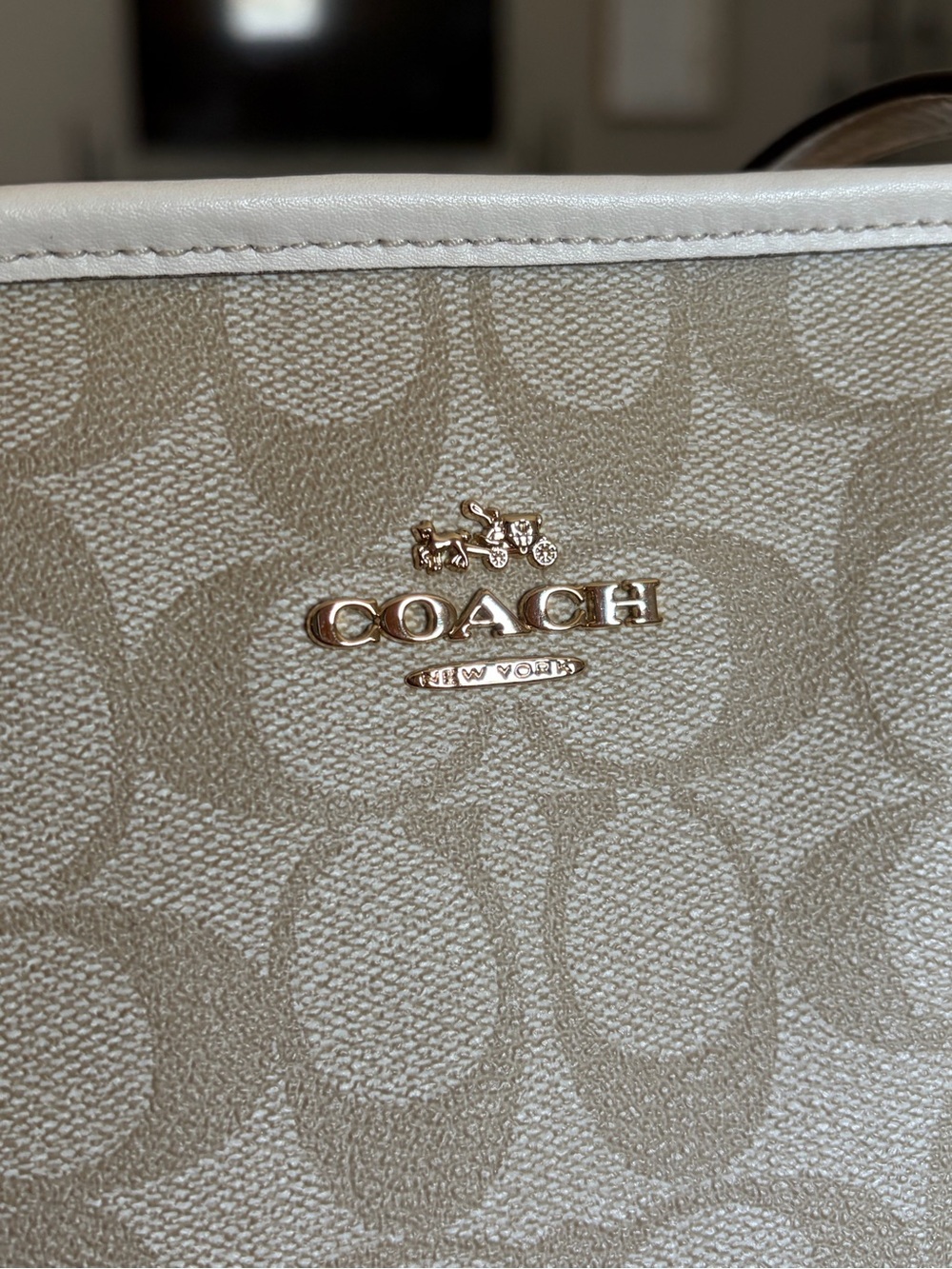 Coach Beige & Cream Signature Canvas Shoulder Tote Bag - Picture 2 of 13